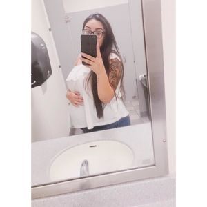 Meet your Posher, Serena